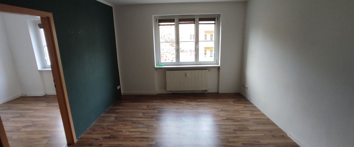 Freundlich helle 2-Raum-Wohnung für junge Pärchen - Photo 1