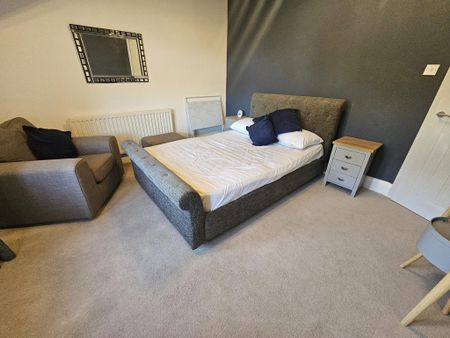 4 bedroom house to rent - Photo 5