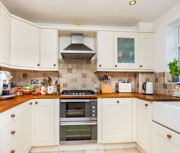 3 bedroom house to rent Rothley Chase, Haywards Heath, RH16 - Photo 5