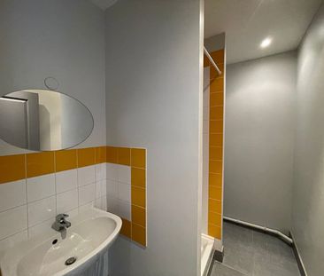 Location Appartement 2 pièces 34m² - Photo 3