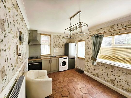 2 bedroom semi-detached house to rent - Photo 1