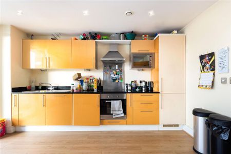 2 bedroom flat to rent - Photo 5