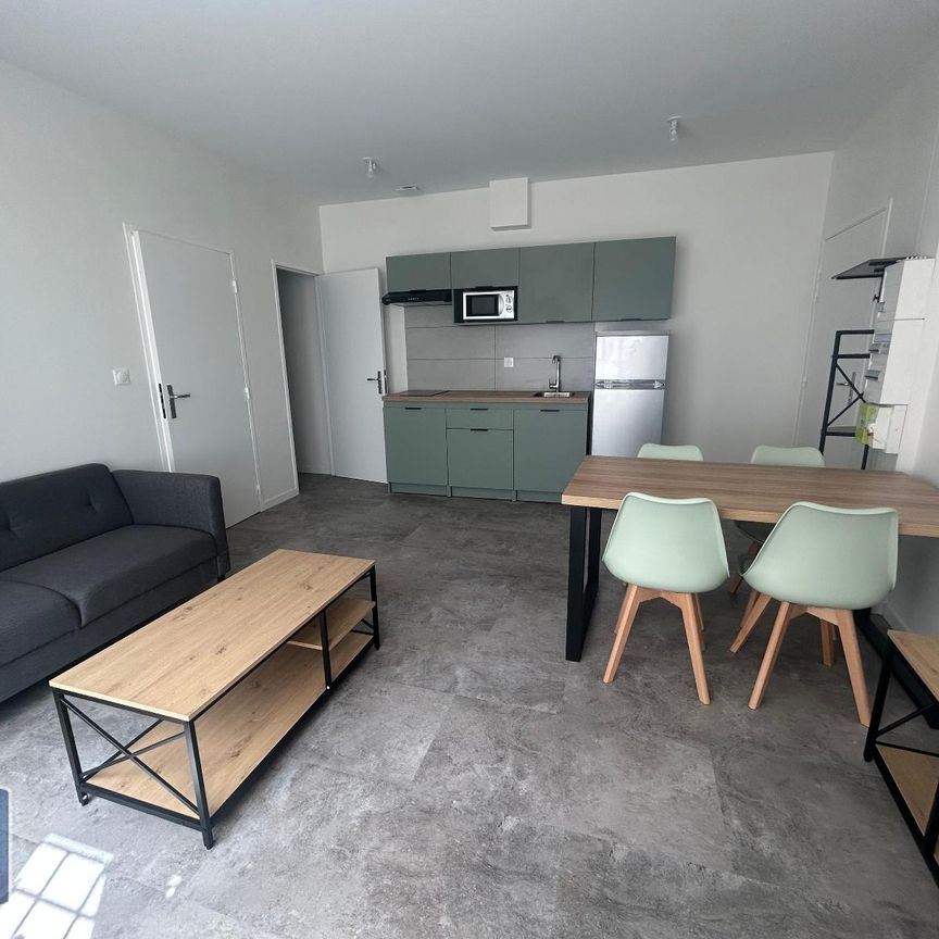 Location Appartement 2 pièces 24m² ST ETIENNE 42000 - Photo 1