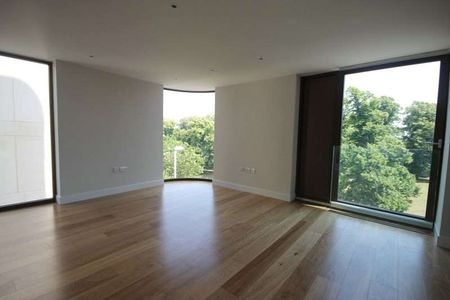 A stylish, modern, apartment in central Cambridge - Photo 5