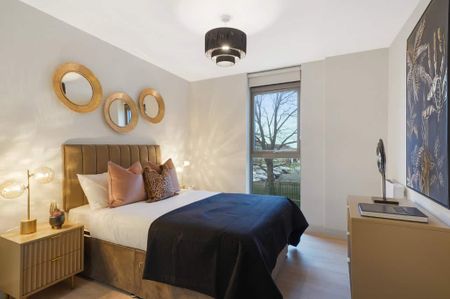 The Oakgate, KT22 7RZ, Surrey - Photo 3