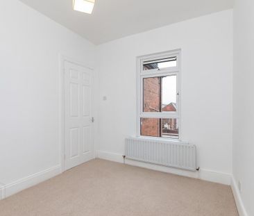 15 Soudan Street, Belfast, BT12 6LA - Photo 4