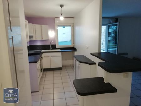 Location Appartement 3 pièces 67m² BORDEAUX 33300 - Photo 4