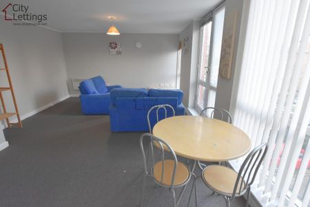 2 bedroom apartment to rent - Photo 2