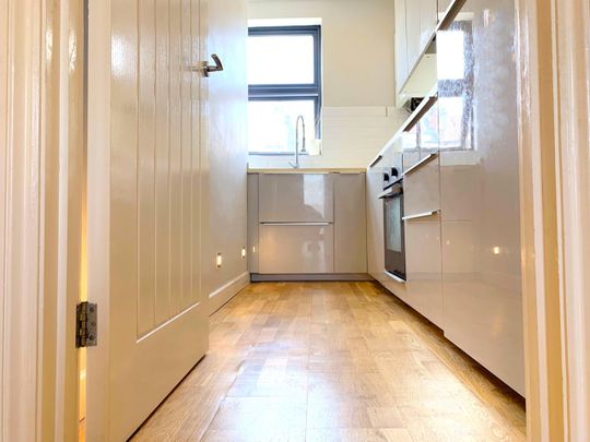 1 Bed Flat, High Street, CR7 - Photo 1