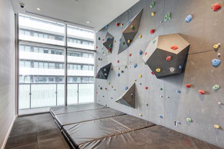 For Lease - 50 Charles Street Unit# 4507, Toronto, Ontario - Photo 3