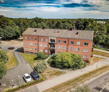 Vallgatan 8 - Photo 1