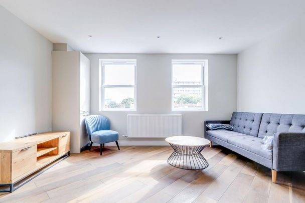 2 bedroom apartment to rent - Photo 1