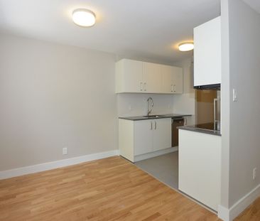12 Bater Avenue - Photo 3