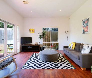 “WELL PRESENTED | FRESHLY PAINTED | GREAT LOCATION” - Photo 3