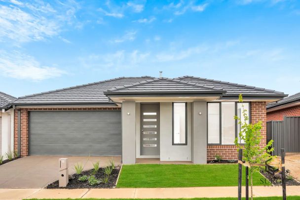 “Brand New 3 Bedroom Home!” - Photo 1