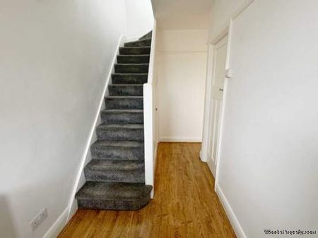 3 bedroom property to rent in Chatham - Photo 2