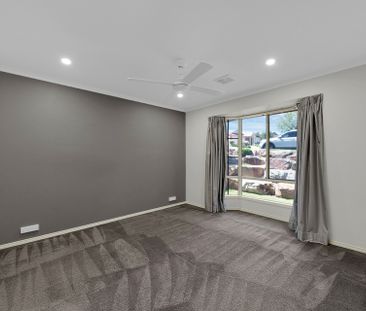 Spacious Family Home in Prime Walkley Heights Location - Photo 5