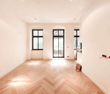 Altbaucharme trifft modernes Wohngefühl –Erstbezug nach Sanierung - Foto 1