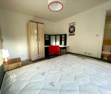1 bedroom flat to rent - Photo 6