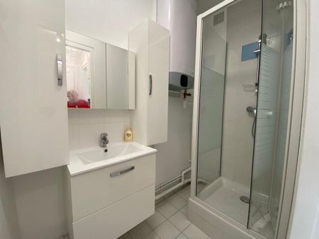 À louer appartement 2 pièces de 28,42 m² - Photo 3