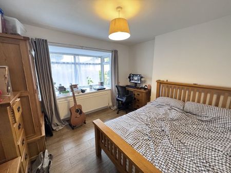 £165 PPPW Bronte Court, Waverley Street NG7, Property for rent - Photo 3