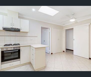 Fresh 3 x 1 Home in a Prime Location! - Photo 4