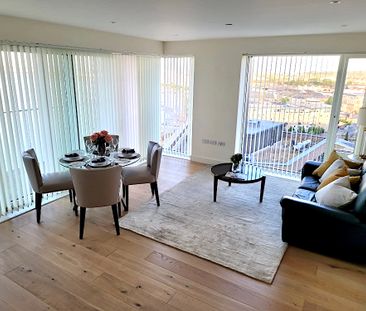 3 bed Apartment in Hampton Apartments Duke Of Wellington Avenue, London, SE18 6NX - Photo 3