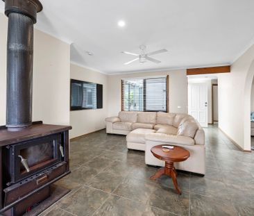 12 Fairbairn Avenue, Mount Martha - Photo 4