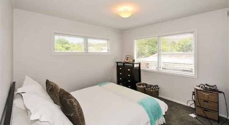 Quiet cul-de-sac living - Photo 2