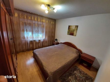 Inchiriez ap 2 cam 52mp, decomandat, et 3/4, rondou Doja cu Saligny - Photo 3