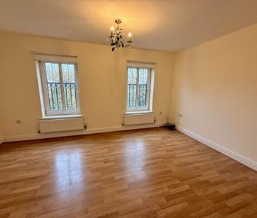 4 bedroom terraced house to rent - Photo 5