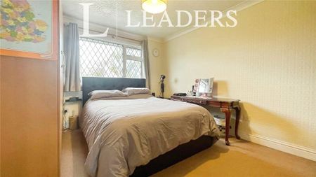 3 bedroom terraced house to rent - Photo 5