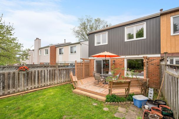 For Lease - 3502 Ash Row Crescent, Mississauga, Ontario - Photo 1