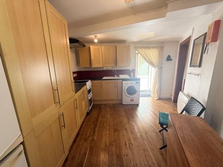 1 bedroom apartment to rent - Photo 3