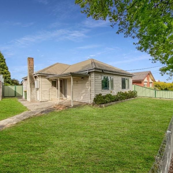 140 Learmonth Road, Wendouree - Photo 1