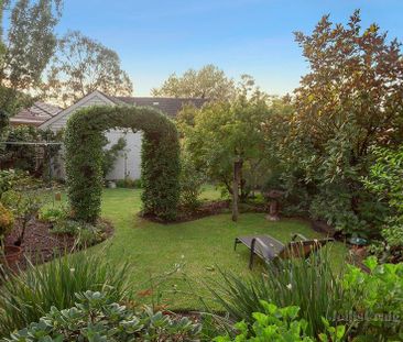 22 Taurus Street, Balwyn North - Photo 6