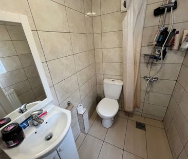 1 bedroom house share to rent - Photo 5
