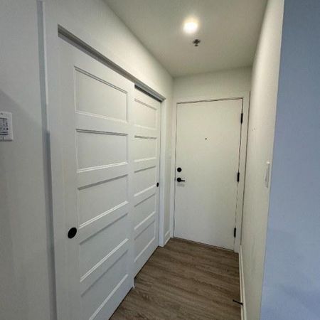 Grand studio lumineux a laval chomedey, - Photo 4