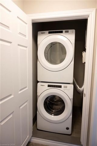 For Lease - 142 Oat Lane, Kitchener, Ontario - Photo 5