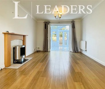 4 bedroom house to rent Warrens, Wickham Bishops, Witham, Essex, CM8 - Photo 3