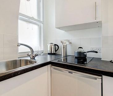 Studio to rent - Photo 5