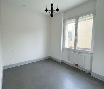 Location Appartement 2 pièces 41m² ROANNE 42300 - Photo 5