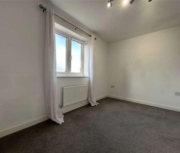 Regal Walk, Bridgwater, TA6 - Photo 1