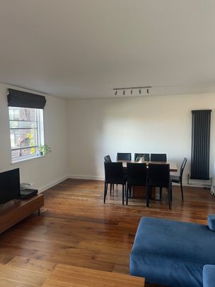 2 Bed Flat, Valiant House, SW11 - Photo 1