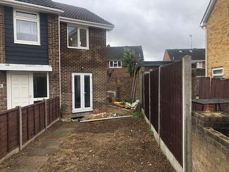 Luton, LU4 - Photo 4