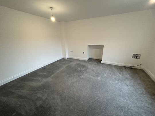4 bedroom property to rent - Photo 1