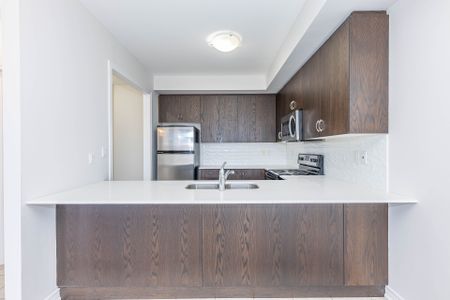 For Lease - 105 Kayla Crescent Unit# 10, Vaughan, Ontario - Photo 2