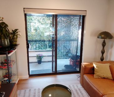 South Perth - Photo 6