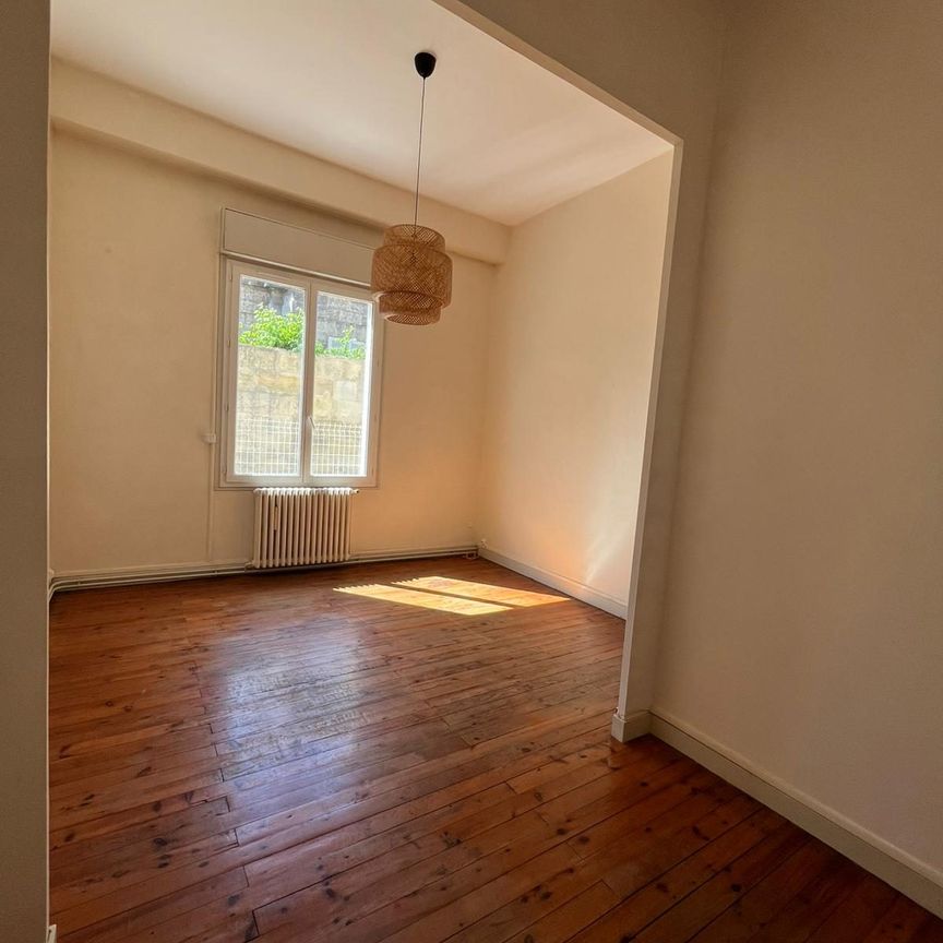 Location Appartement 2 pièces 51m² BORDEAUX 33000 - Photo 1