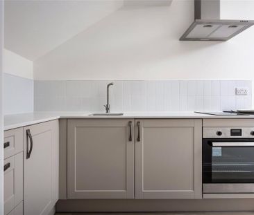 1 bedroom semi-detached house to rent - Photo 3